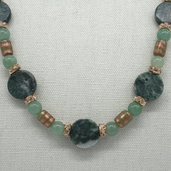 Necklace with Jade and marble stones. - Picture 3 of 4
